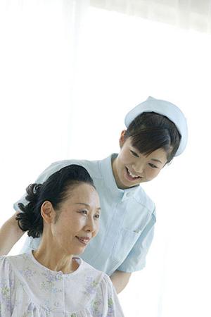 2025年最新版:フォークリフト講習の完全攻略ガイド – 安全運転と資格取得を効率的にマスターする方法